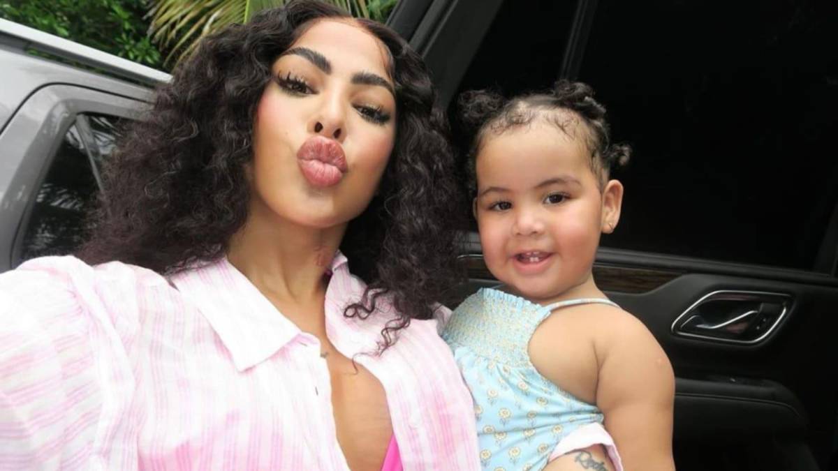 Yailin “La Más Viral” inaugura una iglesia evangélica en Santo Domingo