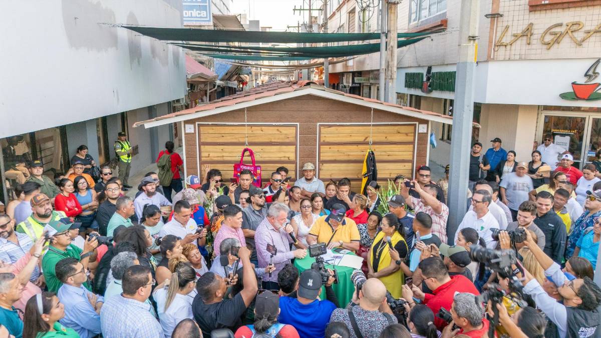 Así luce Paseo Los Zorzales que entregó el alcalde a vendedores en San Pedro Sula