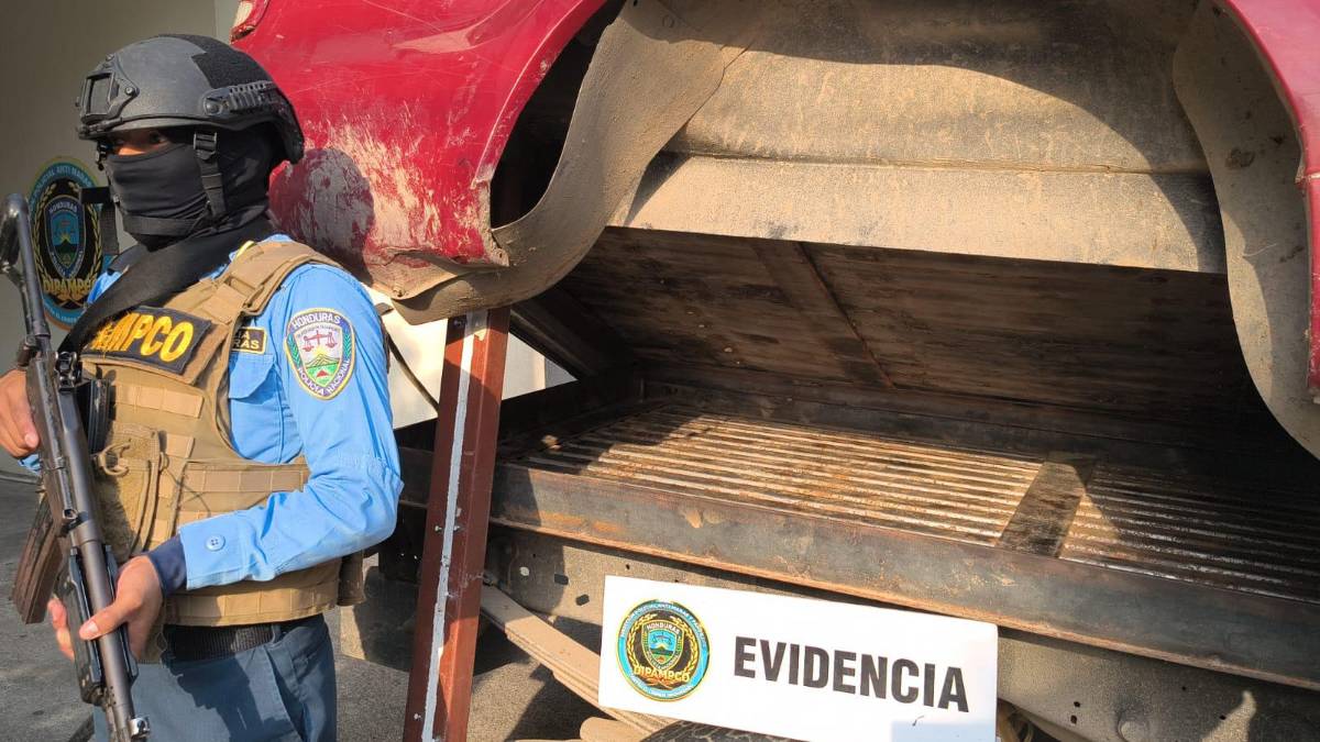 La Yegua y dos presuntos MS-13 caen con supuesta droga en compartimento falso