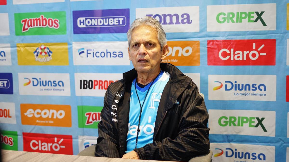 Reinaldo Rueda compareció en rueda de prensa.