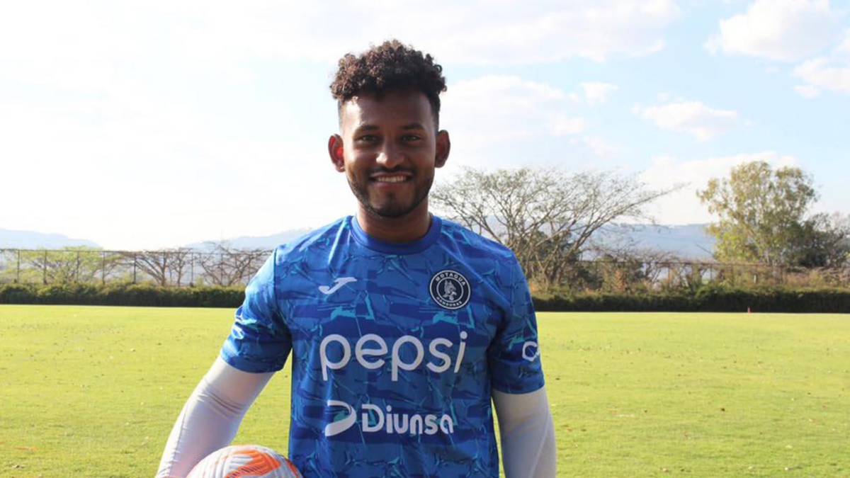 Juan Carlos Obregón se olvida del Motagua y es nuevo legionario
