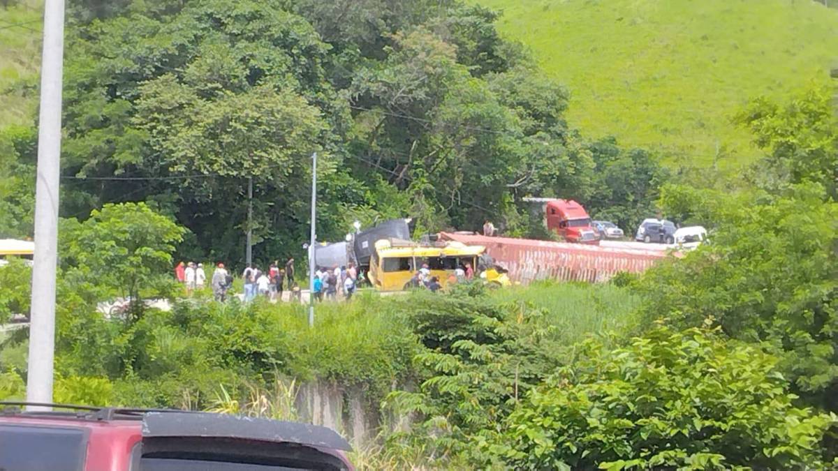 Listado de las víctimas que dejó el fatal accidente de bus en Los Hornos, Copán