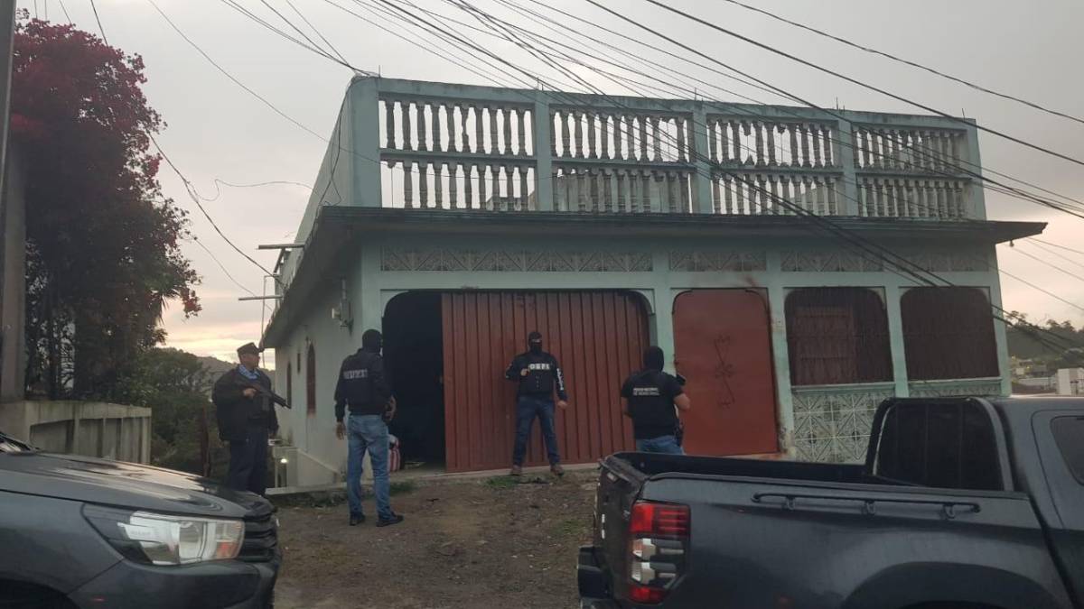 Una casa ubicada en la colonia Flores Saavedra de Santa Rosa de Copán era utilizada como centro de elaboración y distribución de drogas en el occidente de Honduras.