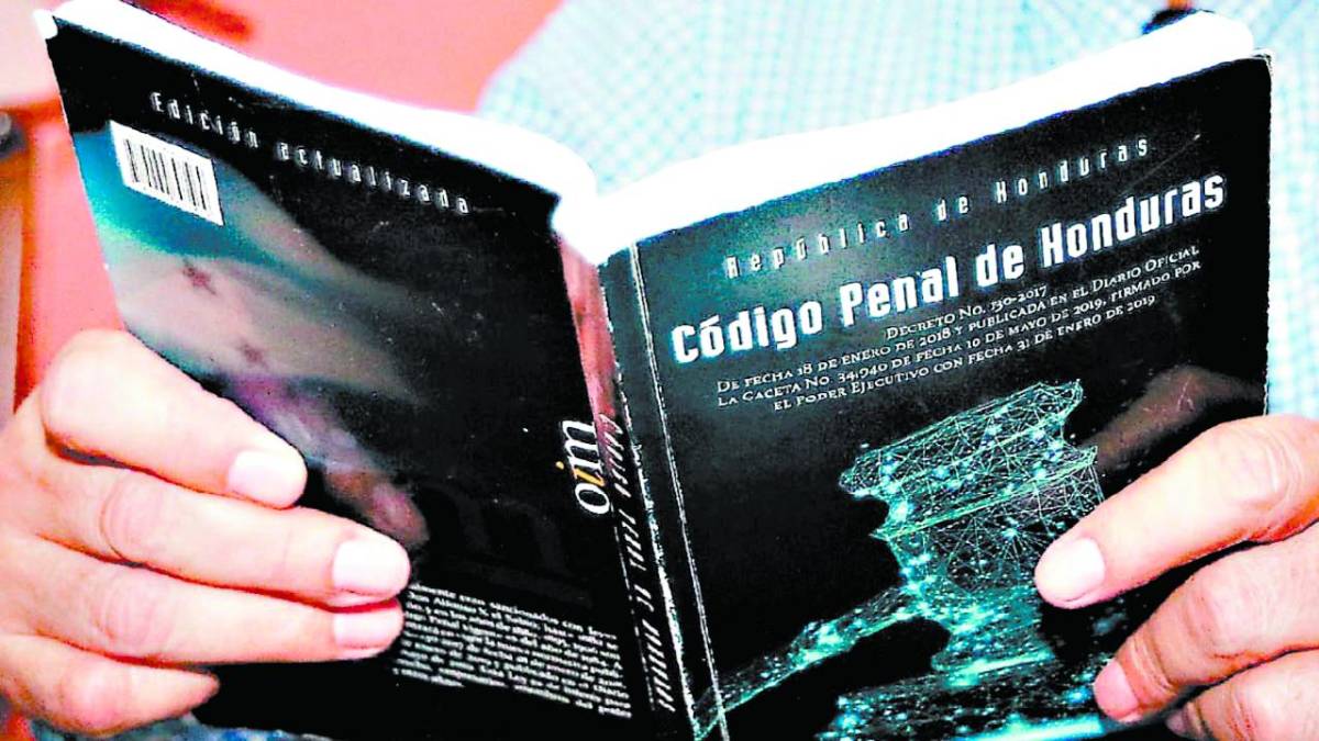 Sugieren no abrogar el Código Penal