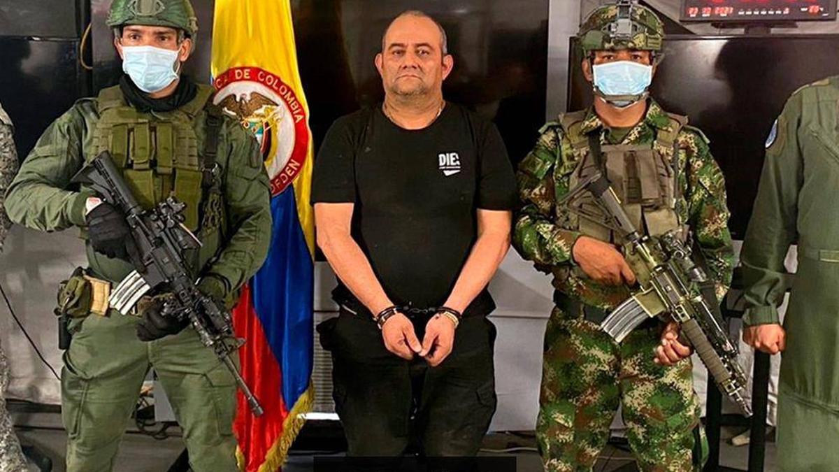 Extraditan a Estados Unidos a la mano derecha de Otoniel y a otro de sus primos