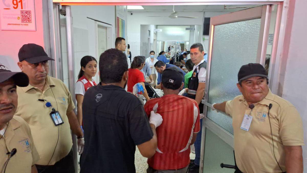 Así iba camión en caravana política que sufrió accidente y deja 8 muertos en Santa Bárbara