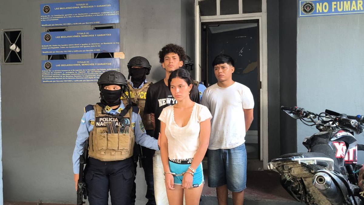 La Yegua y dos presuntos MS-13 caen con supuesta droga en compartimento falso