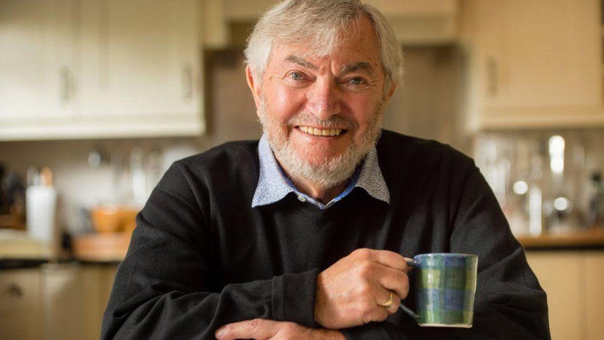 Muere Monty Norman, compositor del tema de “James Bond”