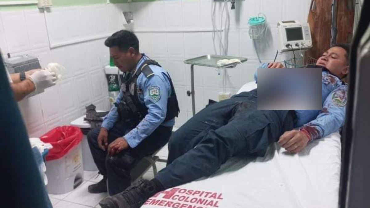 Policías matan dos ebrios que los atacaron con machetes