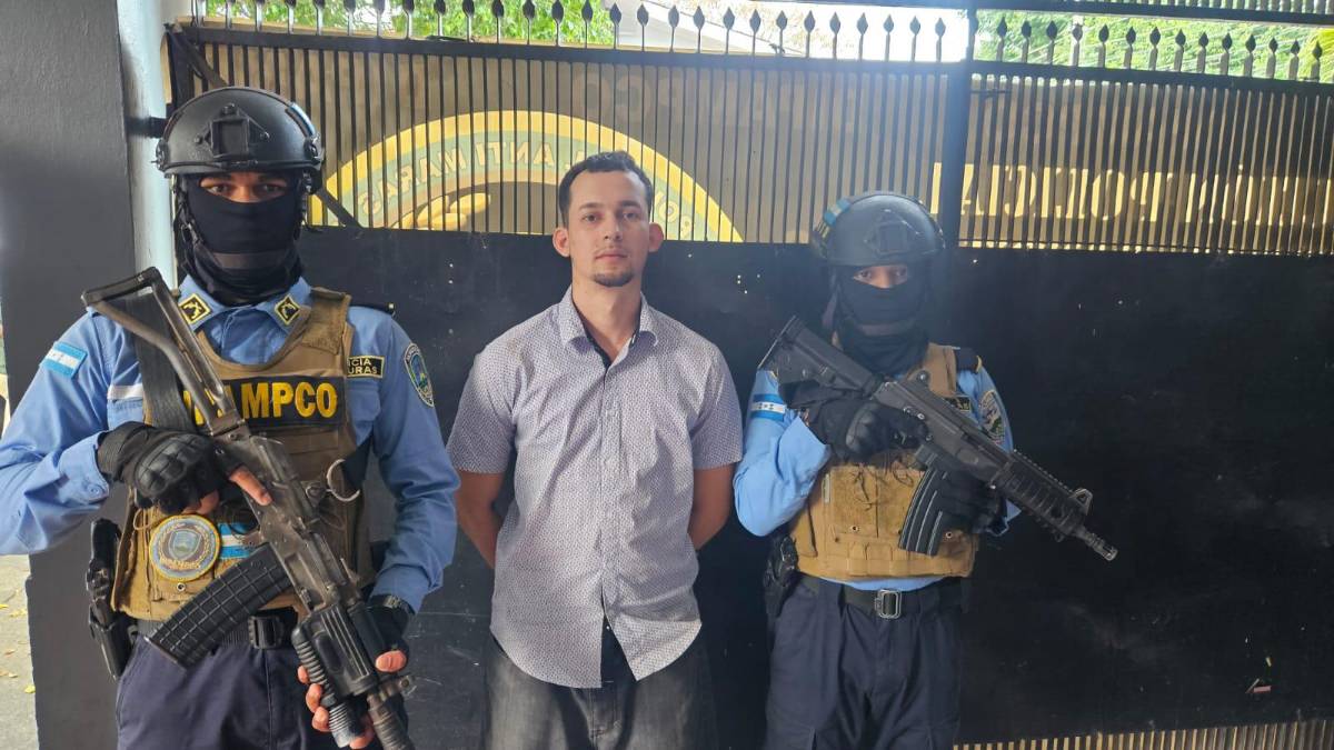 Caen El Siniestro y La Flaca, supuestos miembros de la MS-13 en la Sandoval Sorto