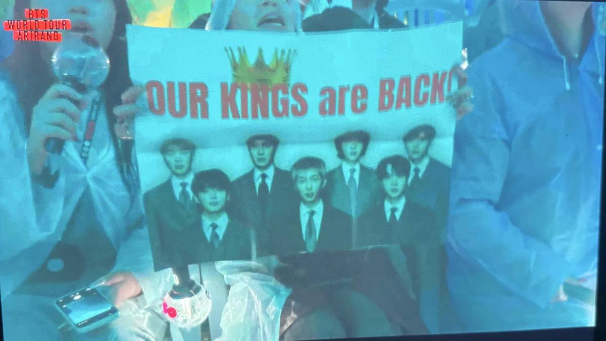 BTS inicia su gira mundial en Goyang bajo la lluvia