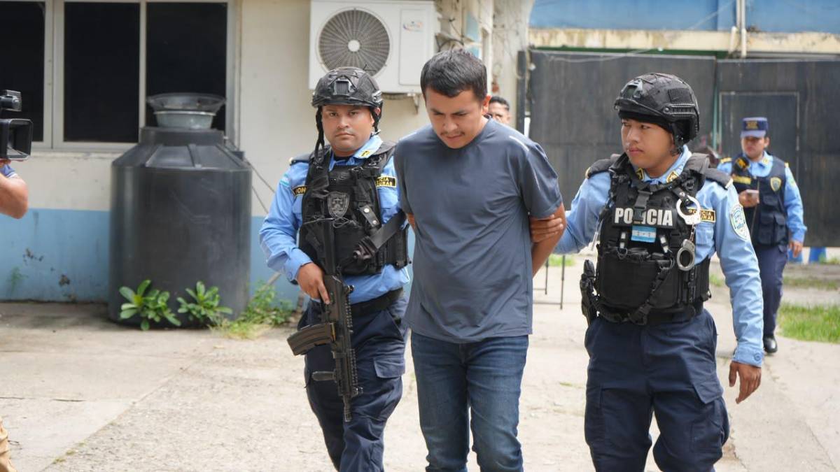 Capturan a mexicano por sustraer con celular más de L190 mil de cajeros automáticos en SPS