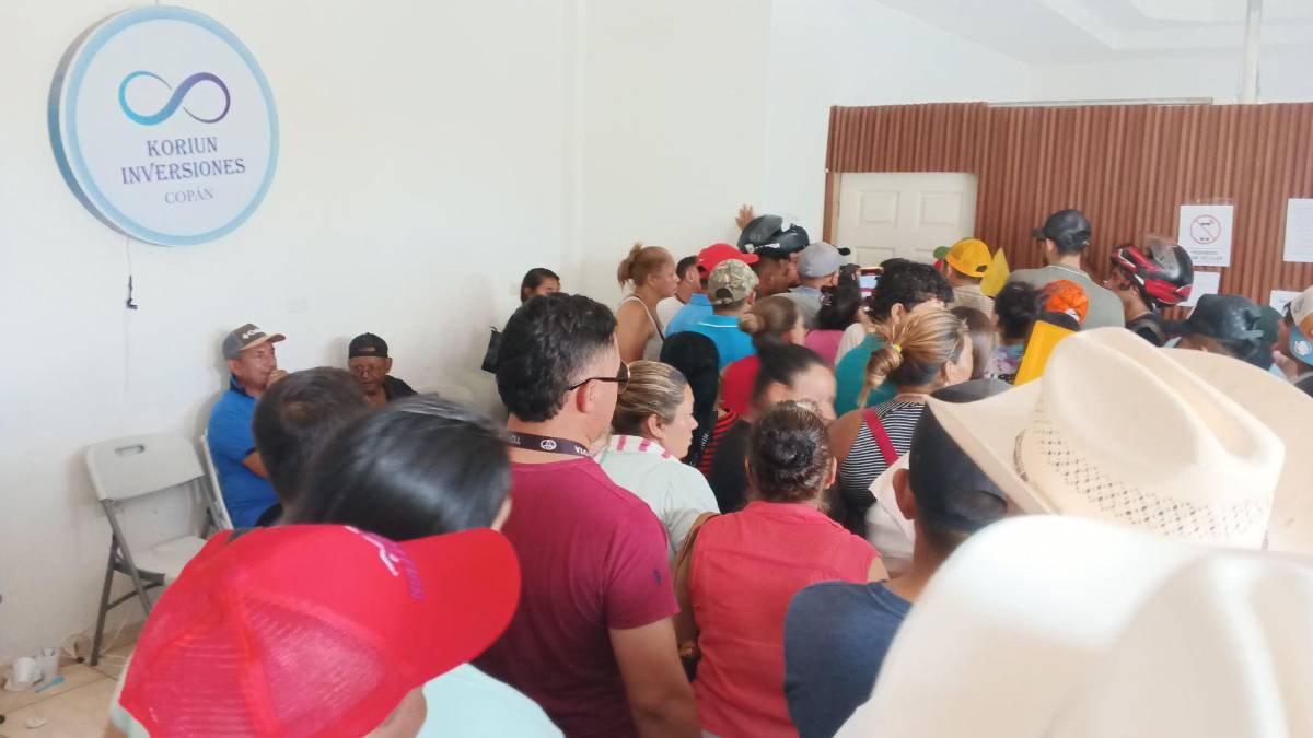 Armados y molestos: socios de Koriun exigen su capital en La Entrada, Copán