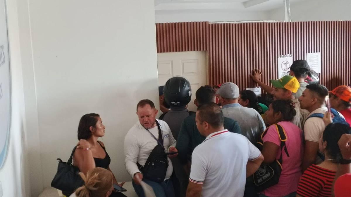 Armados y molestos: socios de Koriun exigen su capital en La Entrada, Copán