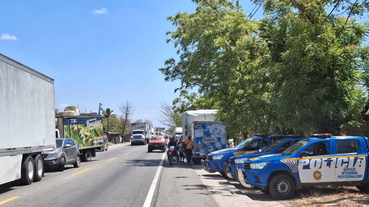 Caos en Guatemala por bloqueos en carreteras en protestas