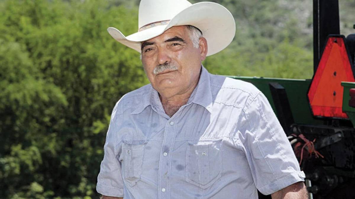 Padre de Ana Bárbara la acusa de enviarlo a golpear tras entrevistas
