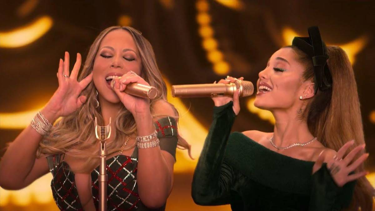 Ariana Grande anuncia colaboración con Mariah Carey