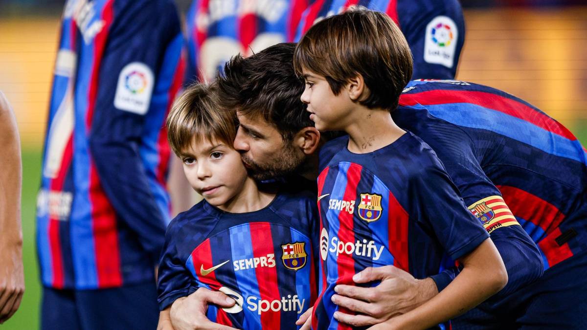 Gerard Piqué habría olvidado a uno de sus hijos en tienda