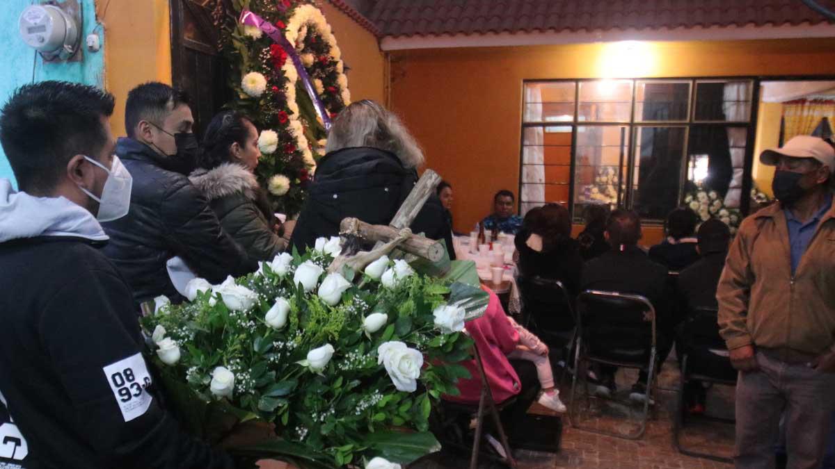 Ni la Policía ni la intervención de un poblador evitaron que habitantes de Papatlazolco, municipio de Huauchinango, Puebla, lincharan y quemaran vivo a Daniel Picazo, un joven de 31 años, que se encontraba de turista en el lugar.