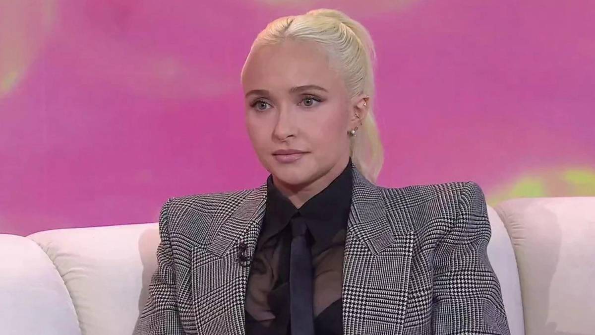 Hayden Panettiere fue obligada a estar con un hombre famoso cuando ella tenía 18