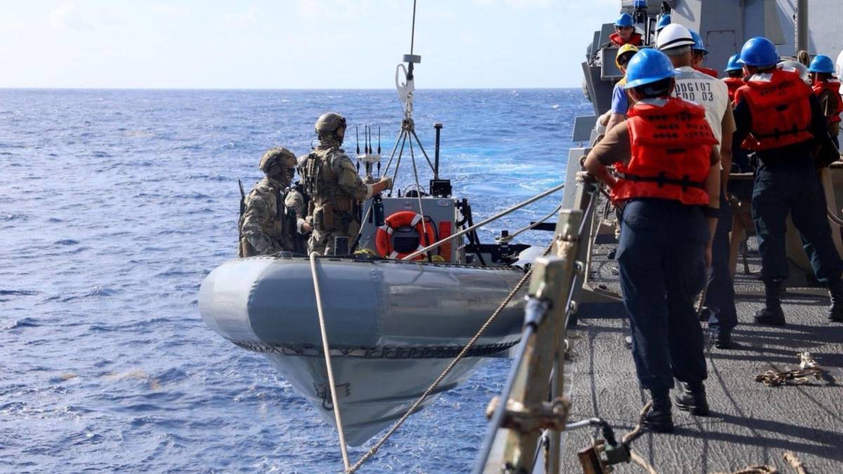 La flota de destructores que presiona a Nicolás Maduro en el Caribe