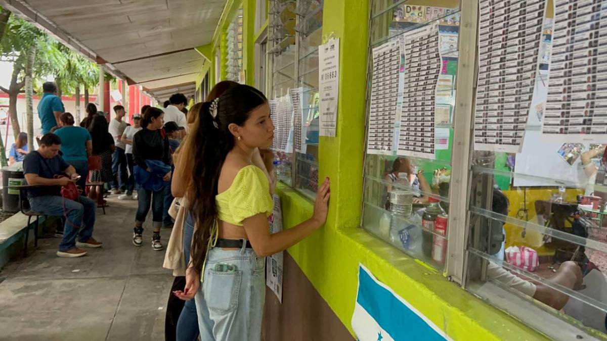 En Dos Caminos piden a las autoridades reparar las calles: Nos tienen abandonados