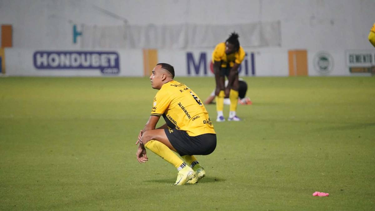 Decepción en Real España, lágrimas y temor por caos tras eliminación vs Motagua
