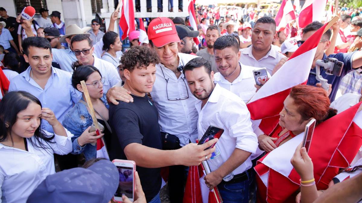 Salvador Nasralla visita Copán y Lempira y promete obras viales