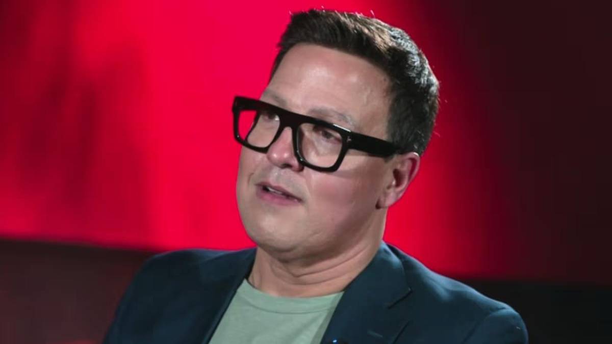 Raúl González revela que es gay tras 30 años de silencio