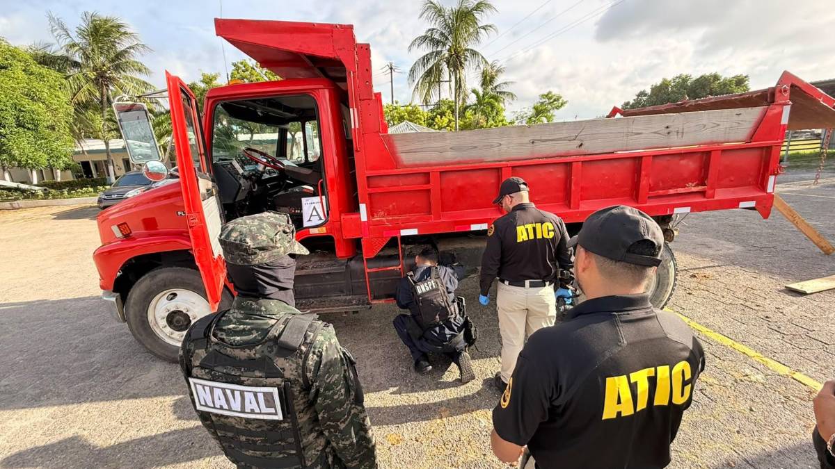 ¿Compartimientos secretos? Investigan vehículos y lanchas de “Los Coleman” tras hallazgo de pistas clave