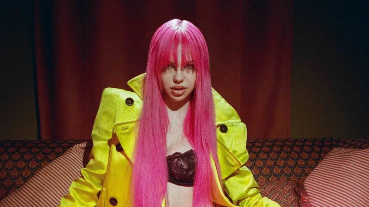 De ser rechazada por Katseye a convertirse en la sensación pop de EUA: Ella es Adéla Jergová