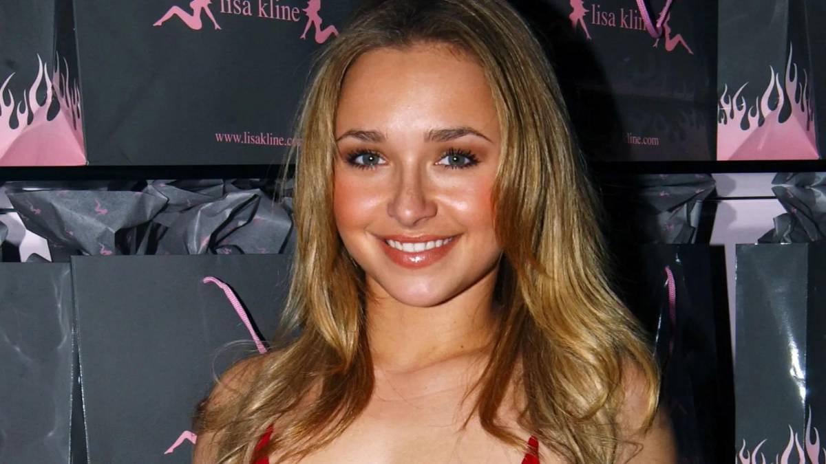 Hayden Panettiere fue obligada a estar con un hombre famoso cuando ella tenía 18