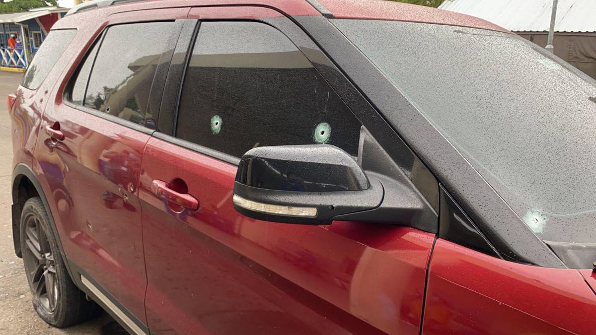 Agentes de la DPI llegaron a la escena.