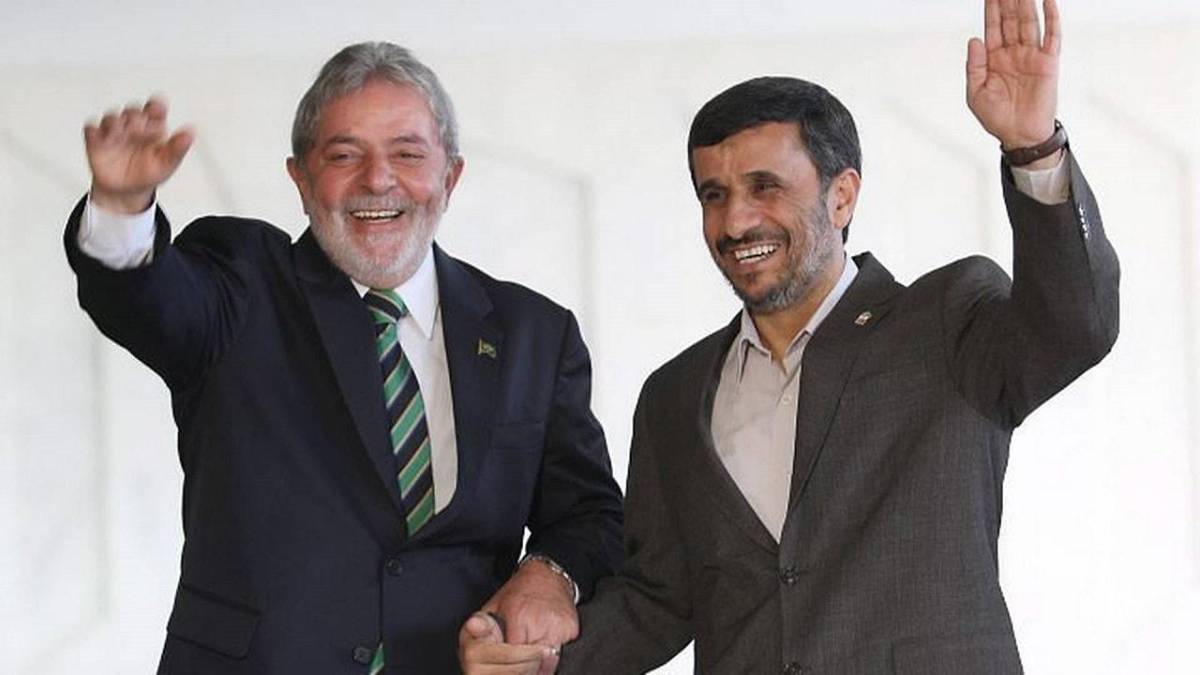 El día en que Ahmadinejad dijo que Hugo Chávez “resucitaría” con Jesús