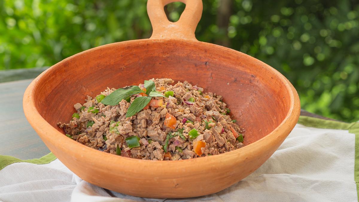 Con la carné en salpicón se puede servir como tacos.