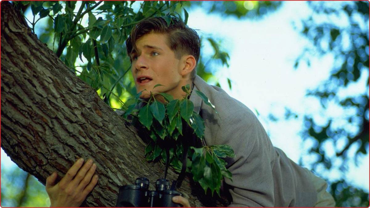 Crispin Glover de Volver al futuro es demandado por presunto cautiverio