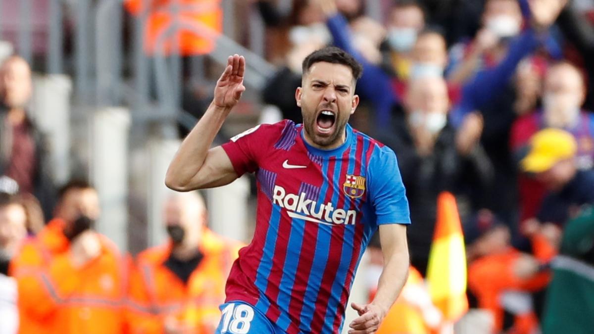 Barcelona logra acuerdo con Inter por Jordi Alba, pero el lateral no quiere irse