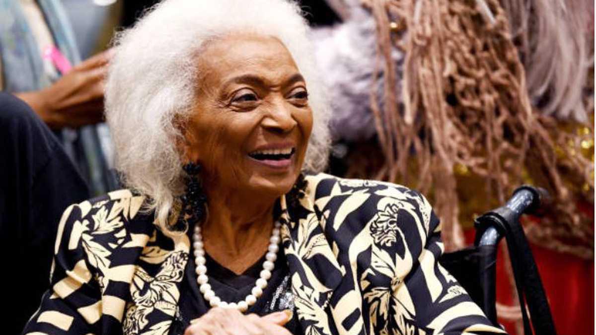 Nichelle Nichols falleció por causas naturales.