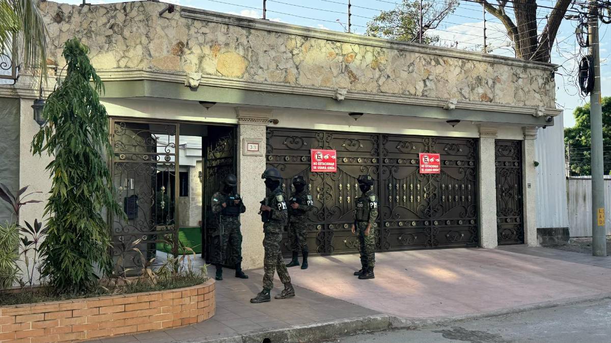 Mansiones allanadas en SPS y Omoa son vinculadas a capos