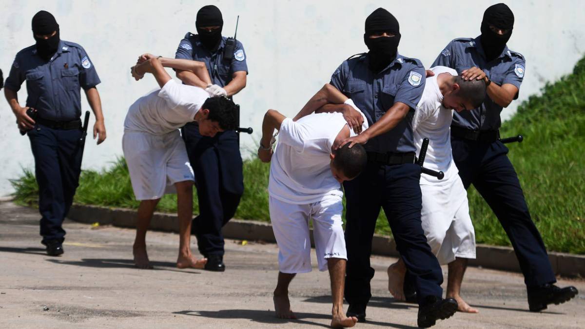 Más de 45,000 supuestos pandilleros han sido detenidos en El Salvador