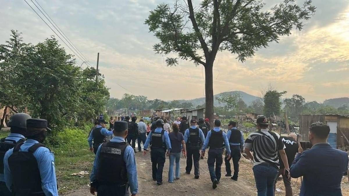Suspenden desalojo a familias en predio del sector Arenales, San Pedro Sula
