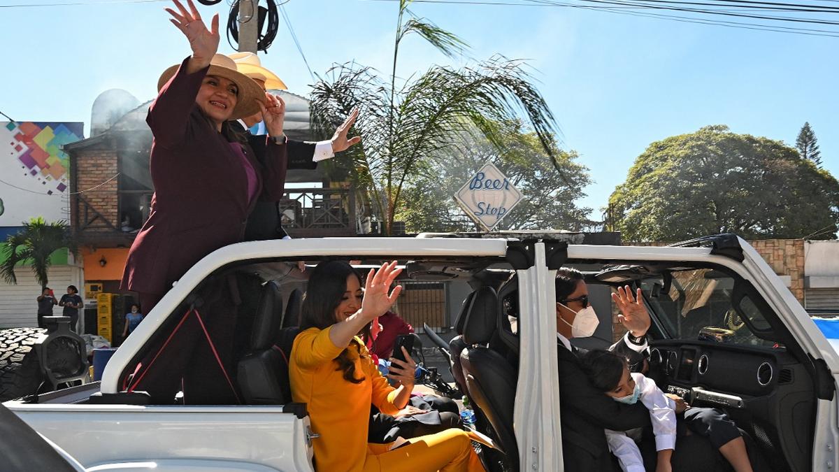 La presidenta de Honduras, Xiomara Castro, fue acompañada de su familia.