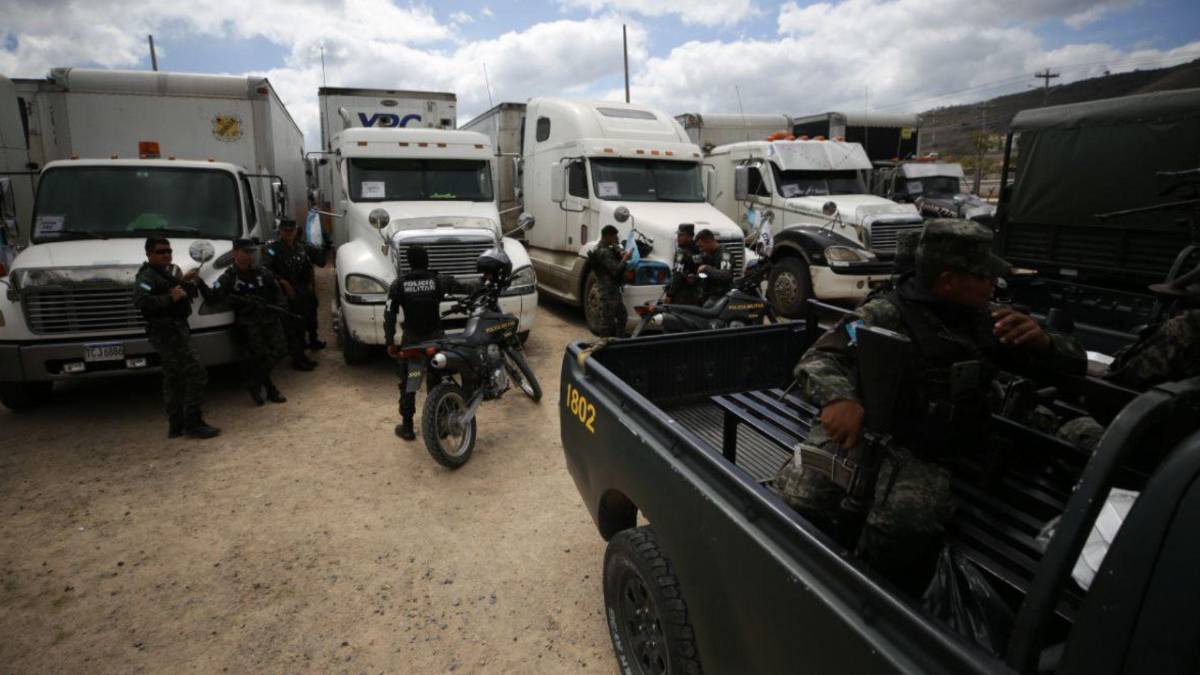 ¿Qué NO pueden hacer militares y policías en el 30-N y durante el proceso electoral?