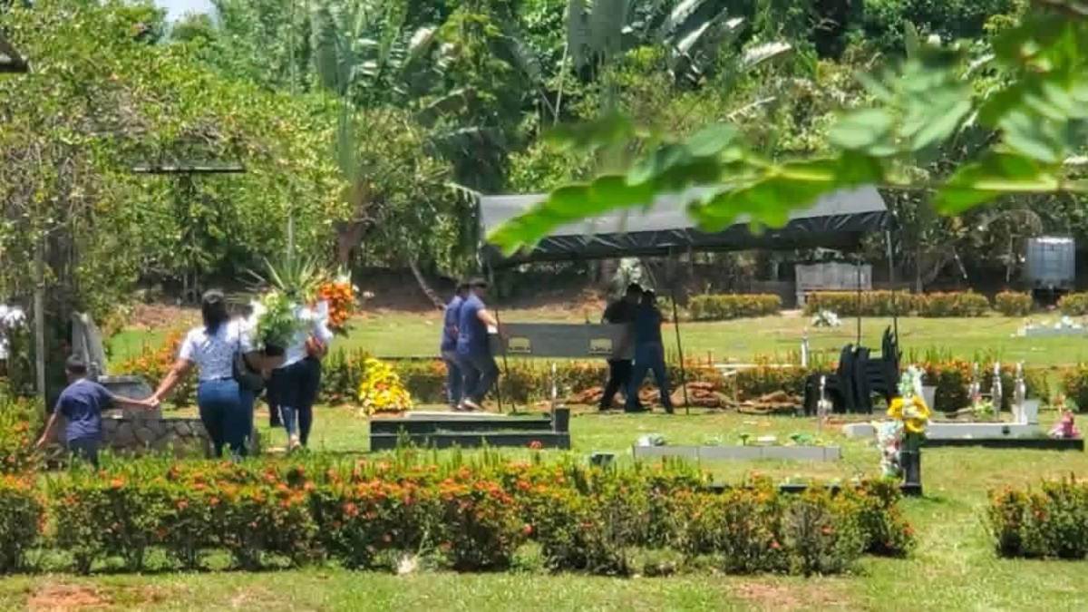 De la escuela, la maquila y la iglesia: así eran los jóvenes asesinados en La Ceiba