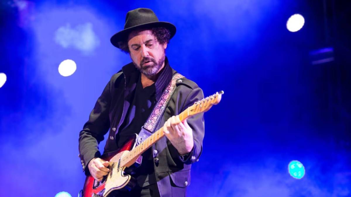 Exguitarrista de Caifanes permanece en coma tras sufrir derrame cerebral