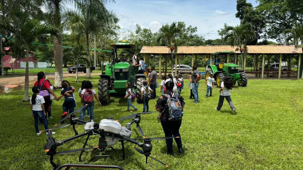 Agricultura hondureña comienza a utilizar drones inteligentes
