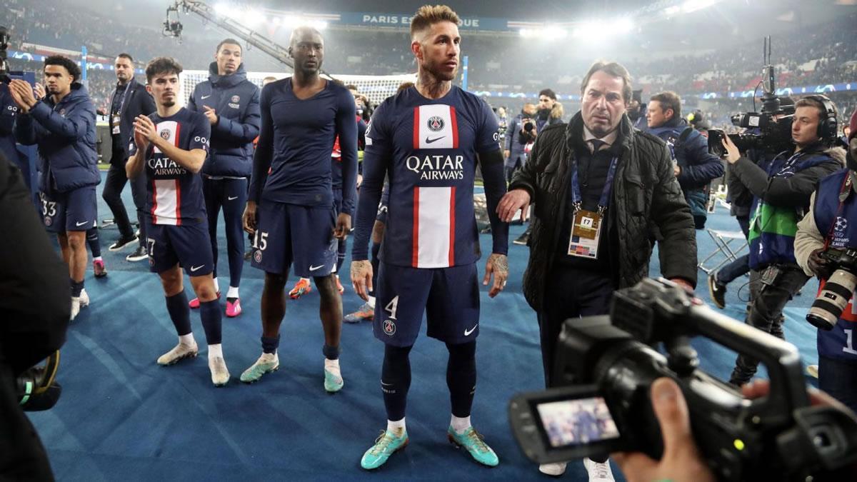 Sergio Ramos reaccionó muy molesto contra un fotógrafo.