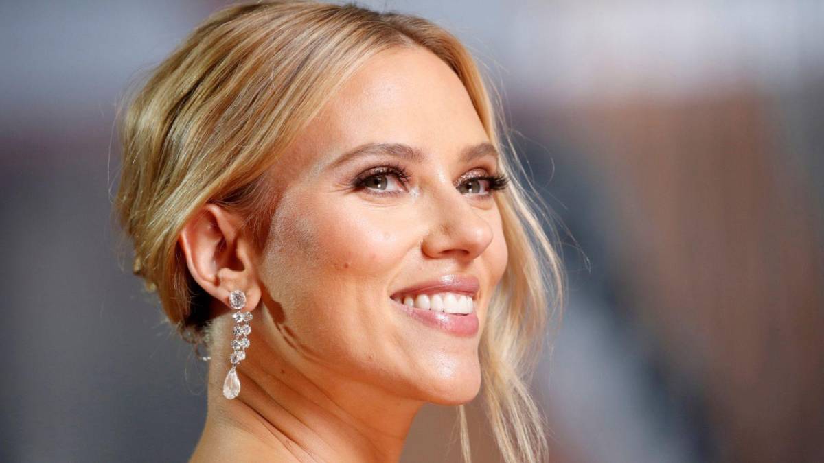 Scarlett Johansson pide a USA regular IA tras su video falso filtrado