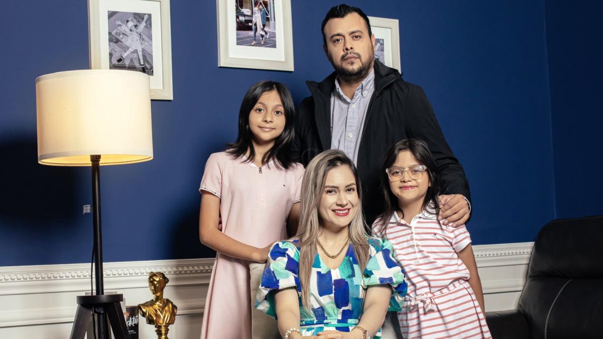 Arturo Duarte, el fotógrafo de las Fiestas Patrias de Santa Bárbara