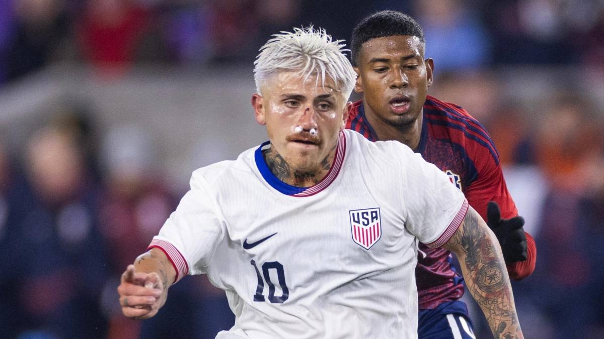 Quién es Diego Luna, el 'mexicano' que busca golear al 'Tri'